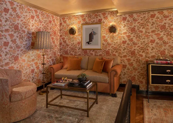 Petit Ermitage (Adults Only)