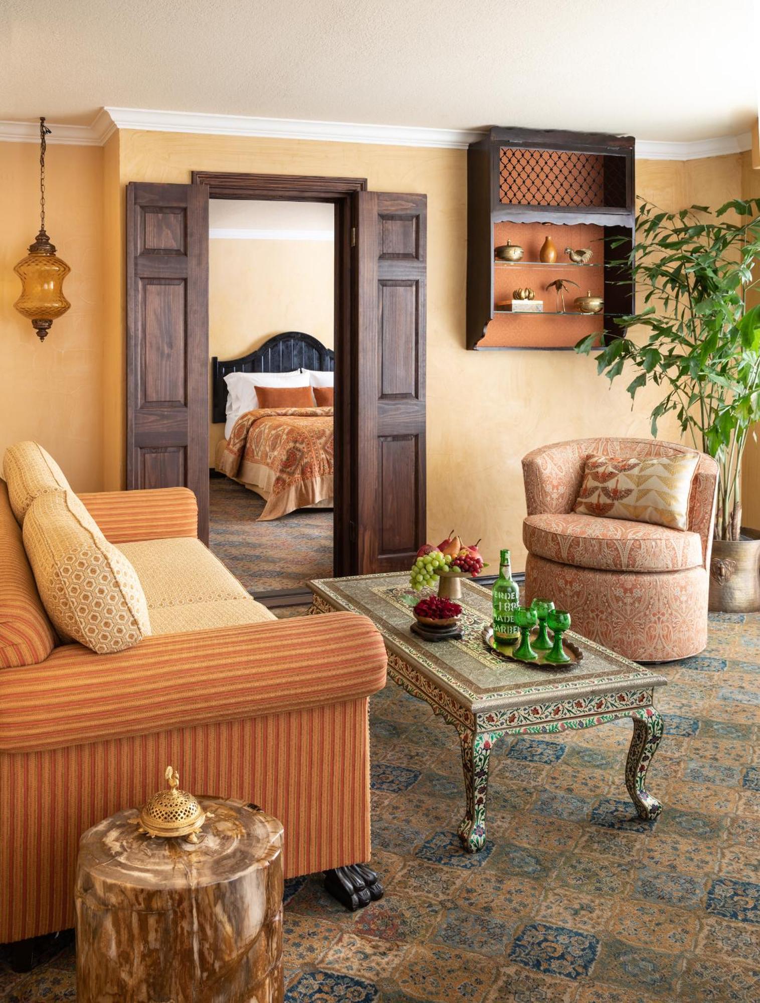 Petit Ermitage (adults Only) 4*