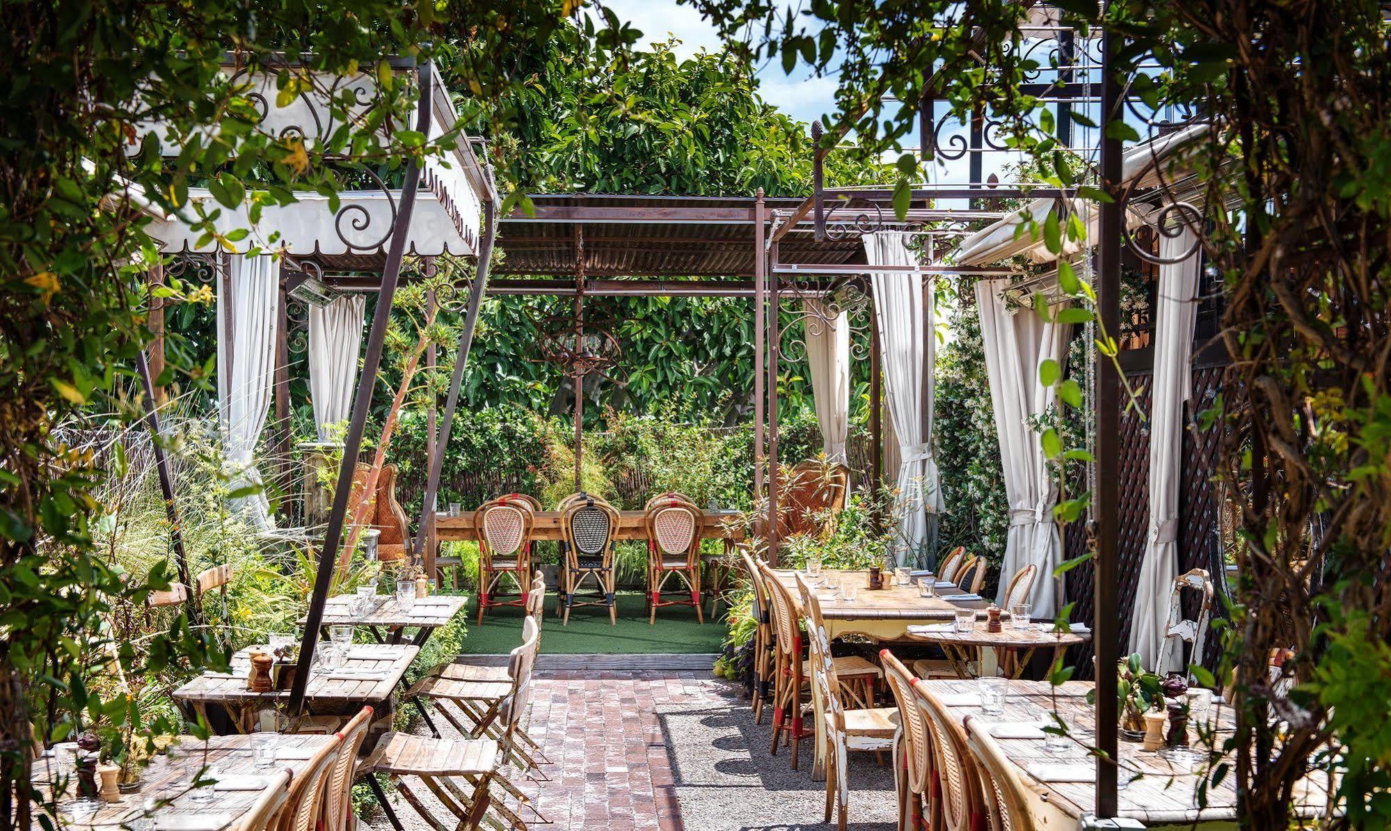 Petit Ermitage (adults Only) Hotel 4*